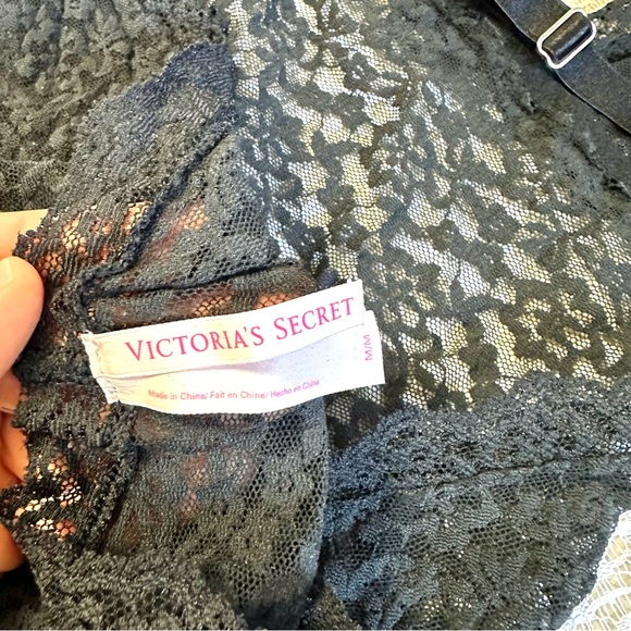 Vintage Victorias Secret Black Lace Halter Teddy - Picture 4 of 6